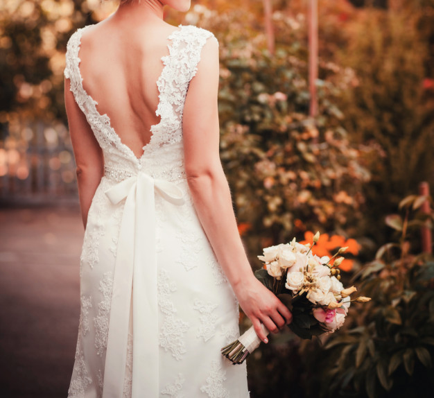 beautiful-colorful-wedding-bouquet_84738-2486